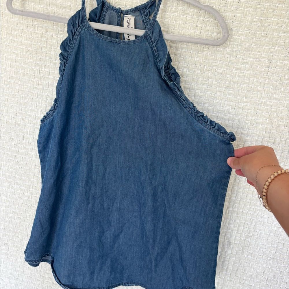 PARADISE POINT CHAMBRAY TANK✨ - Picture 9 of 11